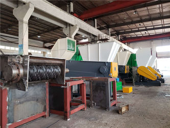 LIANDA Machinery Co.,Ltd. factory production line