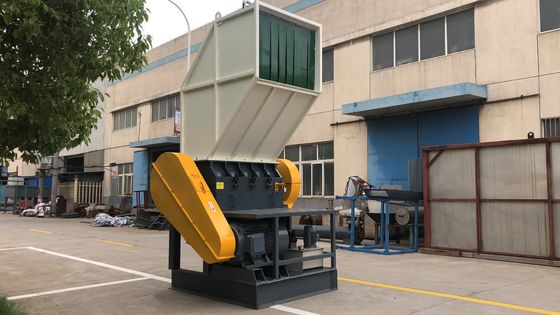 quality  Big output, high efficiency, automatic plastic bottle crusher factory