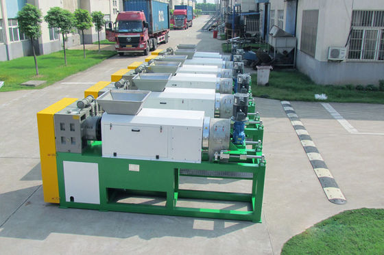 Film Squeezing Pelletizing machine