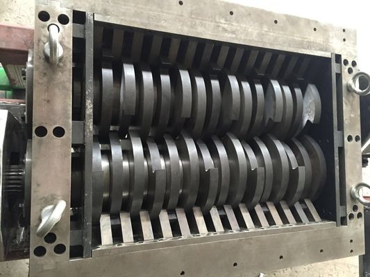22*2kw 20rpm Solid Waste Double Shaft Shredder Machine