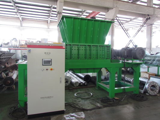 18.5kw Twin Shaft Shredder Machine  , Durable tyre shredding machine