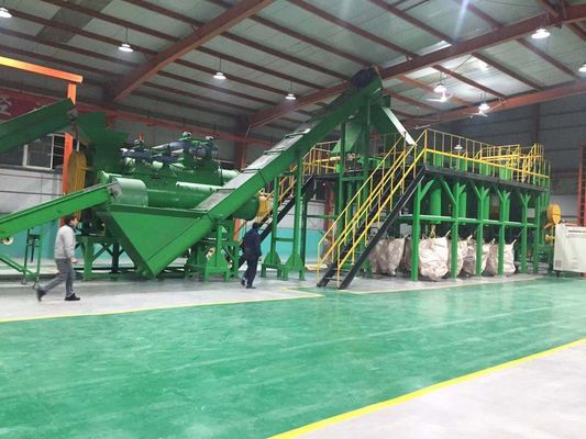 CE PET Bottle Recycling Equipment , Crushing Plastic Recycling Crusher