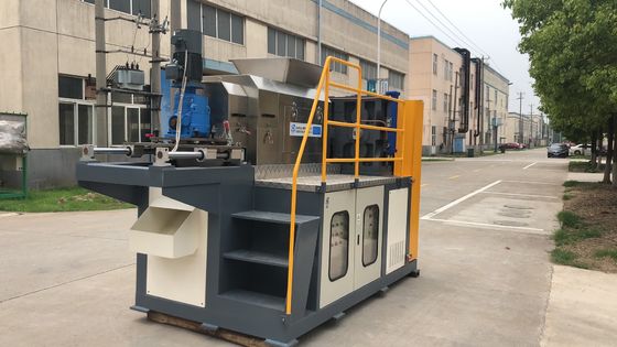 waste PP woven bags PP film squeezing pelletizing machine, waste plastic film recycling machine, pe pp recycling machine
